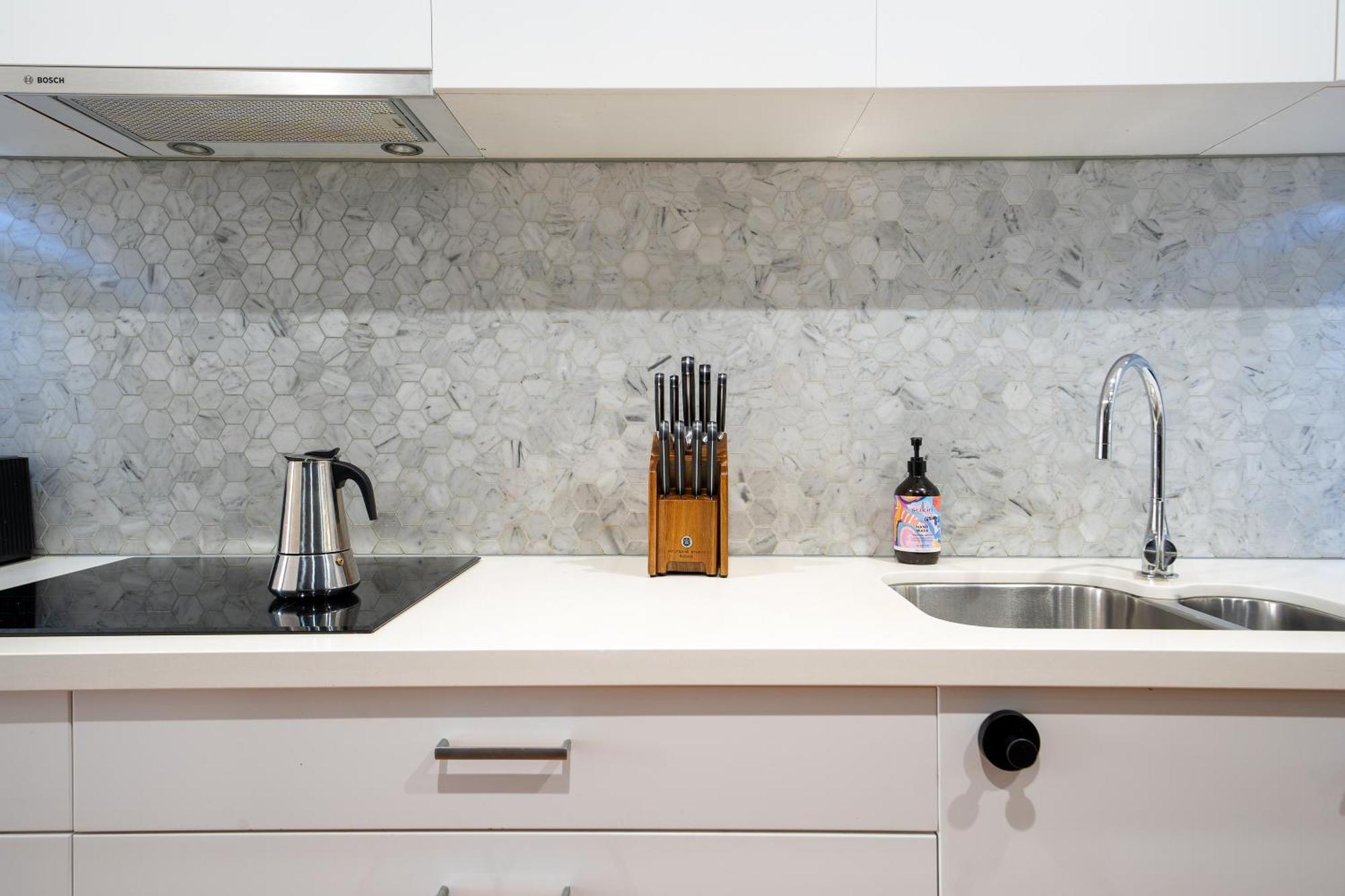 Holiday home Spacious Glebe Luxe House 2br, 2ba, Free Lockable Parking And Entertainer's Kitchen